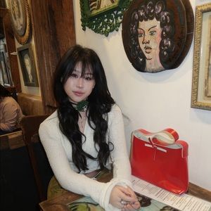 Meet your Posher, Grace